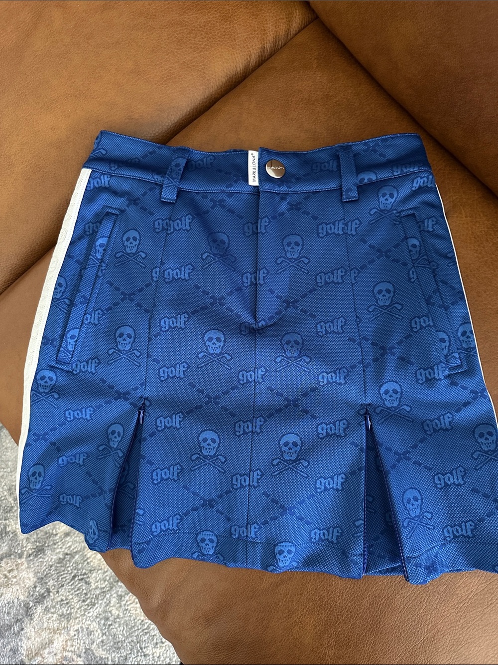 Mark & Lona Size 38 Skull Logo Golf Mini Skirt with White Side Stripe